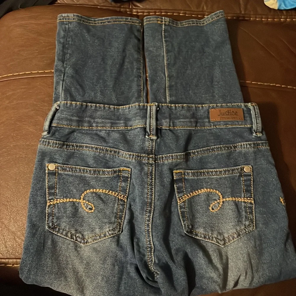 Justice size 12 R - Picture 3 of 3